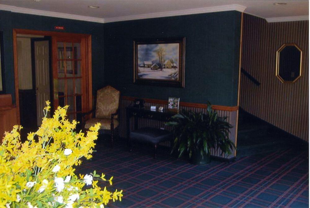הנטינגטון Whitman Motor Lodge מראה חיצוני תמונה