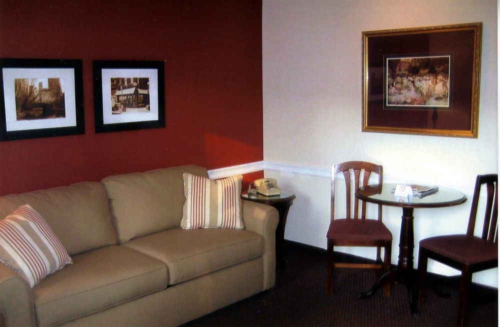 הנטינגטון Whitman Motor Lodge מראה חיצוני תמונה