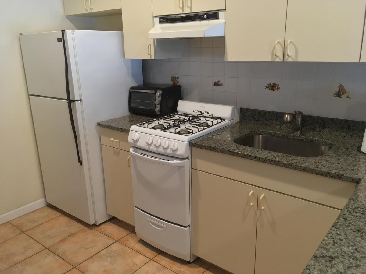 הנטינגטון Whitman Motor Lodge מראה חיצוני תמונה